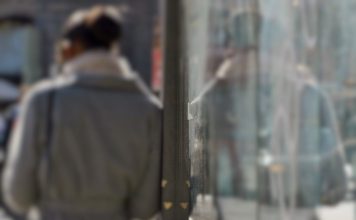 Proteger adequadamente a pele no inverno pode evitar surtos de dermatite e eczemas