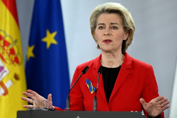 União Europeia quer sair da dependência do petróleo, gás e carvão russos União Europeia quer sair da dependência do petróleo, gás e carvão russos