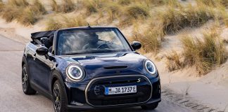MINI Cabrio apresenta família elétrica na Auto Xangai 2023