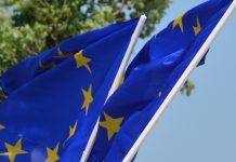 União Europeia prolonga sanções a indivíduos e entidades da Rússia por mais três anos União Europeia prolonga sanções a indivíduos e entidades da Rússia por mais três anos