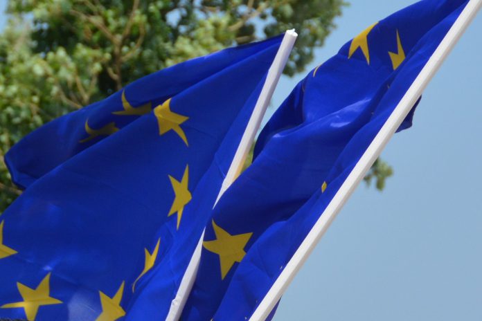 União Europeia prolonga sanções a indivíduos e entidades da Rússia por mais três anos