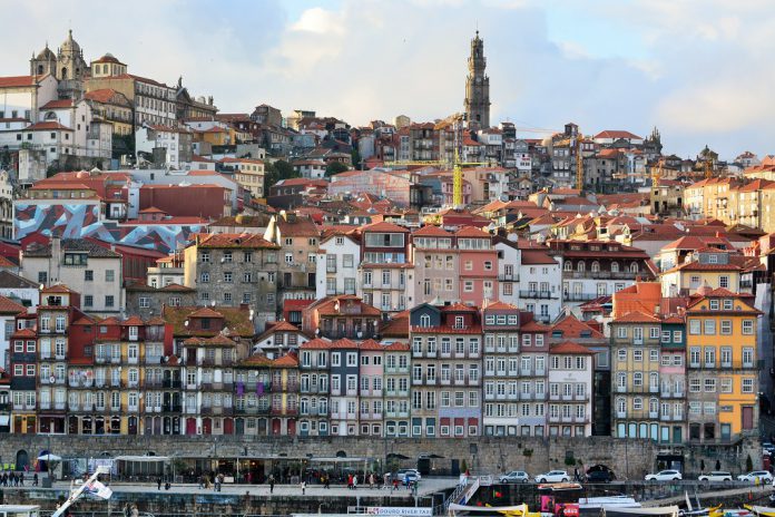 Festival Internacional de Música CONVIMUS reúne jovens músicos de vários países no Porto Festival Internacional de Música CONVIMUS reúne jovens músicos de vários países no Porto