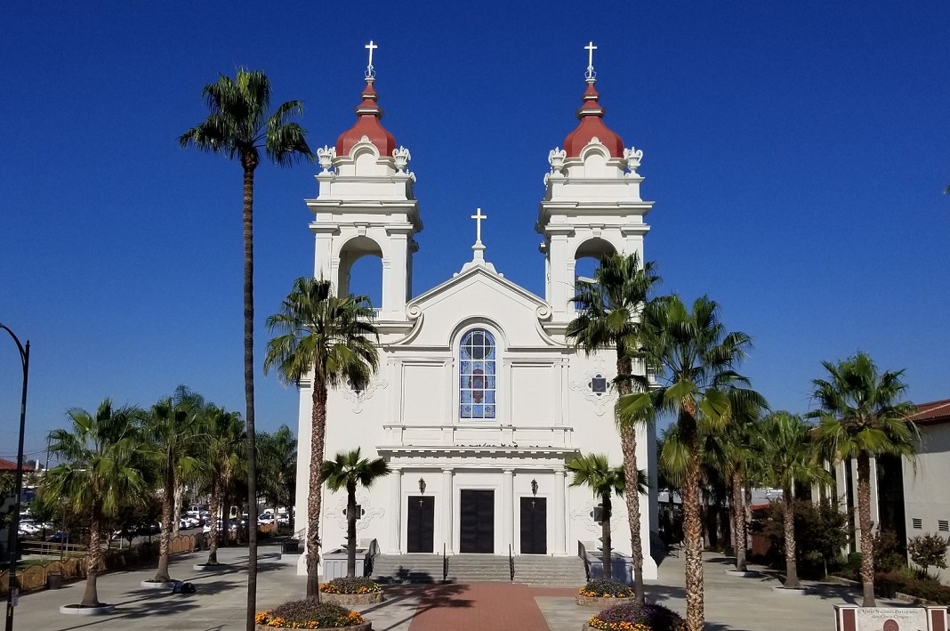Igreja Nacional Portuguesa das Cinco Chagas: a alma da comunidade luso-americana em São José