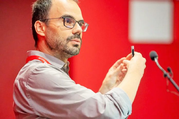 Liga Portuguesa Contra o Cancro premeia investigador da Universidade do Minho Liga Portuguesa Contra o Cancro premeia investigador da Universidade do Minho