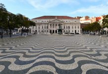 “Sumário: Auto da Barca do Inferno” leva sala de aula ao Teatro Nacional D. Maria II “Sumário: Auto da Barca do Inferno” leva sala de aula ao Teatro Nacional D. Maria II