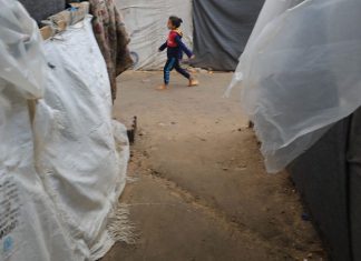 OMS: Conflitos, doenças infeciosas e malnutrição reduzem progressos na mortalidade infantil