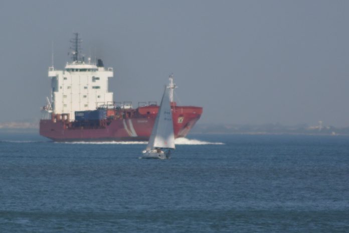 Comissão Europeia lança plataforma para compra agregada de matérias-primas