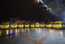 União Europeia entrega 371 autocarros escolares à Ucrânia