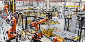 Škoda Auto atinge um milhão de baterias produzidas para veículos do Grupo Volkswagen
