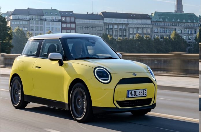 Novo MINI Cooper E 100% elétrico