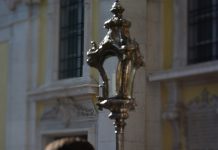 As celebrações da Semana Santa, em Valença, decorrem de dia 17 de março, com a Procissão dos Passos, até dia 1 de abril.