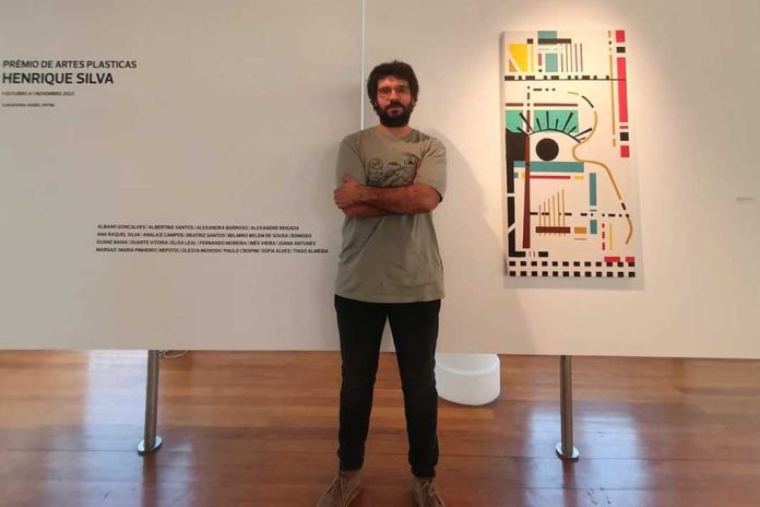 Bonioso vence concurso de artes plásticas com obra de inovação estética