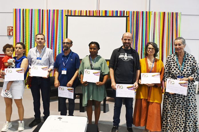 Prémios FIA Lisboa 2024 de artesanato tradicional e contemporâneo destingem peças de têxtil e bordado Prémios FIA Lisboa 2024 de artesanato tradicional e contemporâneo destingem peças de têxtil e bordado
