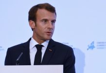 Pedida a destituição do Presidente francês Emmanuel Macron