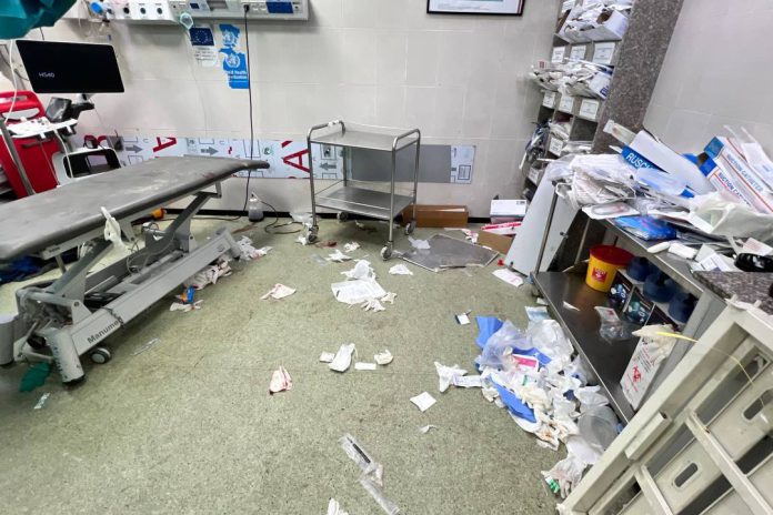 Alerta: Pacientes e médicos do hospital Al-Shifa em risco de vida