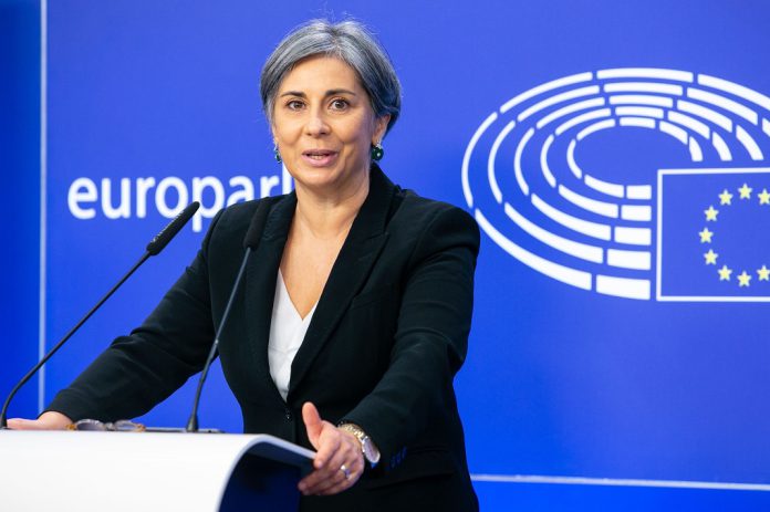Eurodeputada Isabel Santos acompanha na Albânia processo de adesão à União Europeia