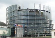 Parlamento Europeu decide abrir escritório na Albânia
