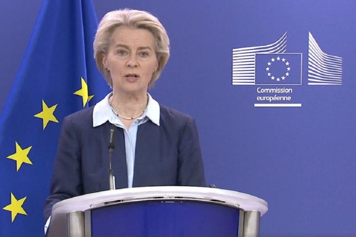 Ursula von der leyen apoia posição do Presidente ucraniano num cessar-fogo a infraestruturas de energia Ursula von der leyen apoia posição do Presidente ucraniano num cessar-fogo a infraestruturas de energia