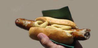 Consumo de alimentos ultraprocessados aumenta risco de AVC em adultos saudáveis de meia–idade Consumo de alimentos ultraprocessados aumenta risco de AVC em adultos saudáveis de meia-idade