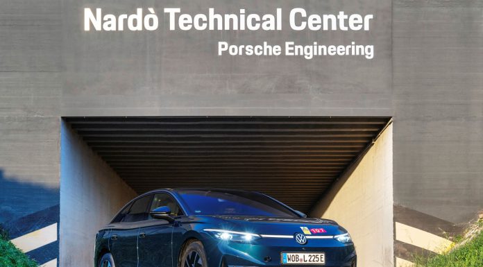ID.7 Pro S da Volkswagen percorre 941 Km com uma carga de bateria de 86 kWh