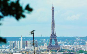 Repressão violenta contra movimento estudantil em França é condenada por organizações dos direitos humanos Repressão violenta contra movimento estudantil em França é condenada por organizações dos direitos humanos