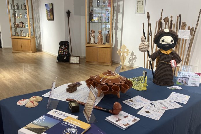Caminho de Santiago em exposição no posto de Turismo de Leiria