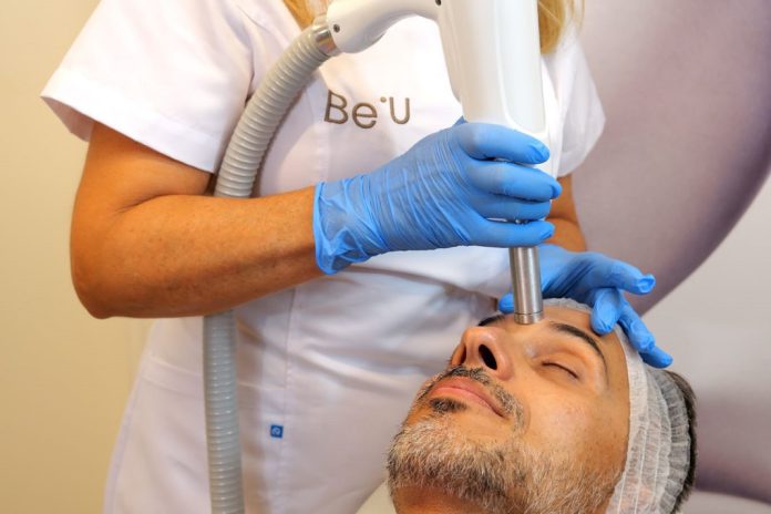 Nova tecnologia de ultrassons mostra sucesso a regenerar e reafirmar o rosto de forma indolor