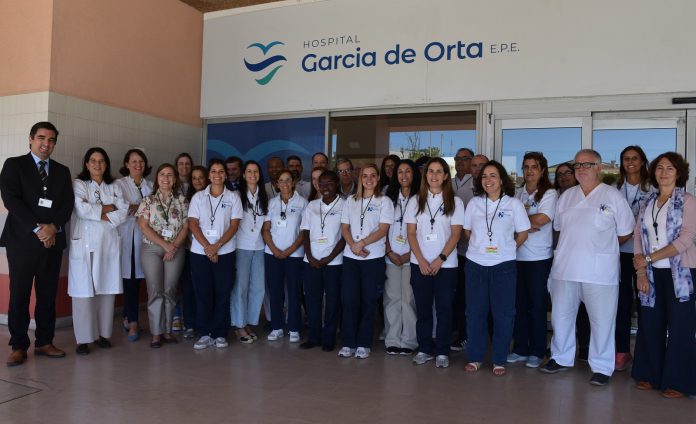 Unidade de Hospitalização Domiciliária da ULS Almada-Seixal faz 10 anos com distinção pelos cuidados de excelência prestados Unidade de Hospitalização Domiciliária da ULS Almada-Seixal faz 10 anos com distinção pelos cuidados de excelência prestados