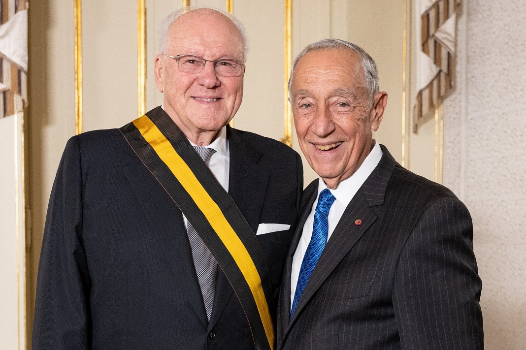 Cerimónia de condecoração do empresário e benemérito luso-americano, Comendador Manuel Eduardo Vieira, no Palácio de Belém, onde foi distinguido com a Ordem do Infante D. Henrique pelo Presidente da República, Marcelo Rebelo de Sousa.