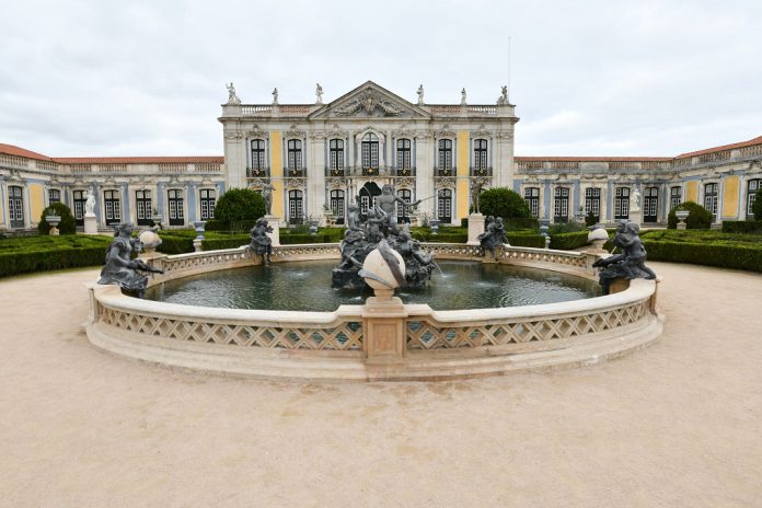 Carnaval do século XVIII no Palácio Nacional de Queluz
