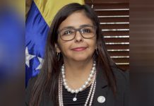 Vice-presidente da Venezuela declara que EUA cometeram um ato de agressão contra o país sob falsos pretextos Vice-presidente da Venezuela declara que EUA cometeram um ato de agressão contra o país sob falsos pretextos