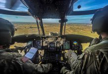 Exército dos EUA encomenda à Boeing mais cinco Boeing MH-47G Block II Chinooks