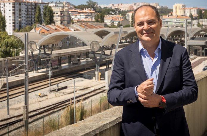 Maurício Rodrigues da coligação “Por Sintra, A Nossa Casa” traz a debate o tema Saúde Mental