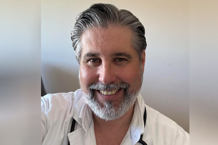 Luís Costa Matos, Professor Associado Convidado da Faculdade de Ciências de Saúde da Universidade da Beira Interior e Assistente Graduado Sénior do Serviço de Medicina Interna da ULS de Viseu Dão-Lafões Luís Costa Matos, Professor Associado Convidado da Faculdade de Ciências de Saúde da Universidade da Beira Interior e Assistente Graduado Sénior do Serviço de Medicina Interna da ULS de Viseu Dão-Lafões