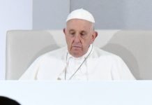 Papa Francisco com condição clínica estável e sem ventilação mecânica