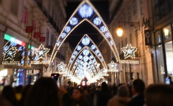 A regulação emocional das crianças para prevenir a sobreexcitação no Natal