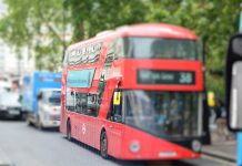 No Reino Unido os motoristas de autocarros e camiões, com diabetes, podem usar Sistemas de Monitoramento Contínuo de Glicose