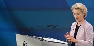 Ursula von der Leyen defende aumento substancial da despesa em defesa e a entrada rápida da Ucrânia na União Europeia