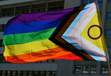 A discriminação está a intensificar-se quando se assinala o Dia Internacional contra a Homofobia, a Bifobia e a Transfobia A discriminação está a intensificar-se quando se assinala o Dia Internacional contra a Homofobia, a Bifobia e a Transfobia
