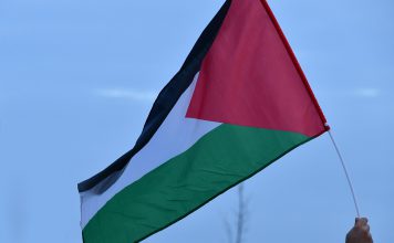 ONU alerta que mais de 900 obstáculos impedem ajuda humanitária a palestinianos ONU alerta que mais de 900 obstáculos impedem ajuda humanitária a palestinianos