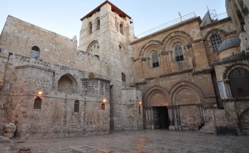 Autoridades israelitas impedem Patriarca Latino de Jerusalém de entrar na Igreja do Santo Sepulcro para celebrar Missa do Domingo de Ramos