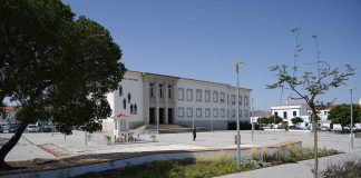 Reguengos de Monsaraz inaugura campo BasketArt, Jardim da Paz e requalificação da Avenida António José de Almeida com evento “Luz pela Paz” Reguengos de Monsaraz inaugura campo BasketArt, Jardim da Paz e requalificação da Avenida António José de Almeida com evento “Luz pela Paz”