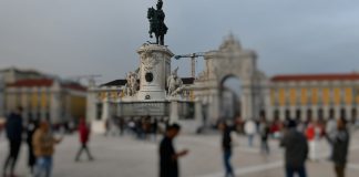 Entrada clandestina de migrantes está a preocupar a União Europeia Entrada clandestina de migrantes está a preocupar a União Europeia