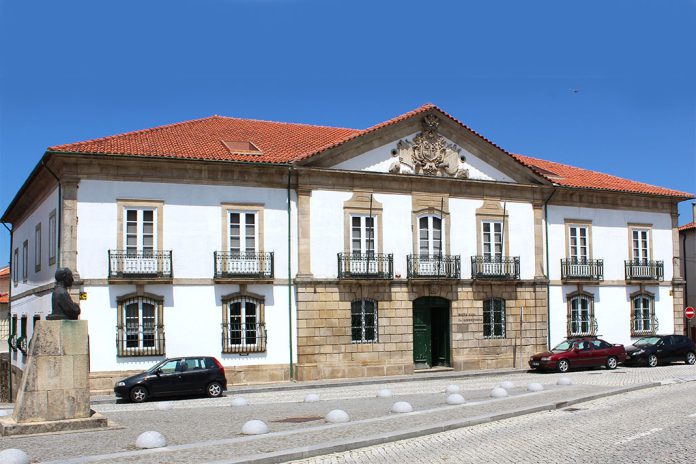 Misericórdia de Lamego garante distribuição de alimentos a pessoas carenciadas no âmbito do Programa de Privação Material - Pessoas 2030
