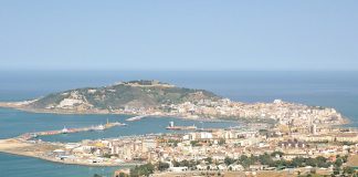 Situação em Ceuta com entrada de dezenas de milhares de pessoas Situação em Ceuta com entrada de dezenas de milhares de imigrantes