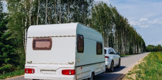 Autocaravanas e caravanas o alerta vai para três elementos a considerar antes de início de viagem Autocaravanas e caravanas o alerta vai para três elementos a considerar antes de início de viagem