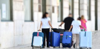 Parlamento Europeu aprova novas regras sobre viagens organizadas que reforçam proteção do turista