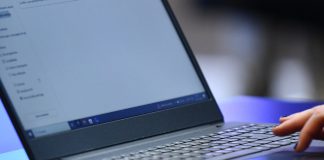 Ao gerarem dependência o Instagram e Facebook violam Regulamento dos Serviços Digitais da União Europeia Ao gerarem dependência o Instagram e Facebook violam Regulamento dos Serviços Digitais da União Europeia