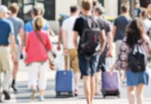 Dados da operadora NOS mostram maior crescimento percentual de pessoas no norte do pais no verão Dados da operadora NOS mostram maior crescimento percentual de pessoas no norte do pais no verão