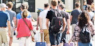 Dados da operadora NOS mostram maior crescimento percentual de pessoas no norte do pais no verão Dados da operadora NOS mostram maior crescimento percentual de pessoas no norte do pais no verão